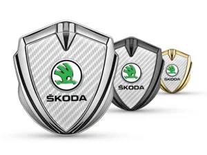 Skoda Emblema Coche Insignia Máximo Estilo Sólido Montaje